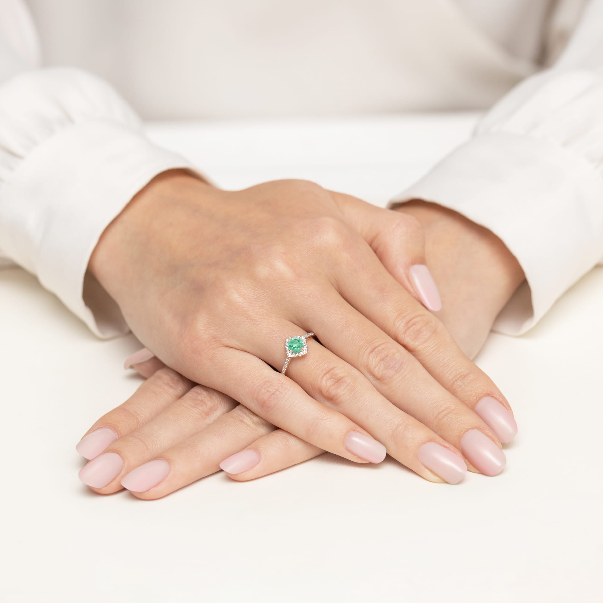 Inel Aur 14K cu Smarald 0.50 ct si Diamante Naturale 0.13 ct
