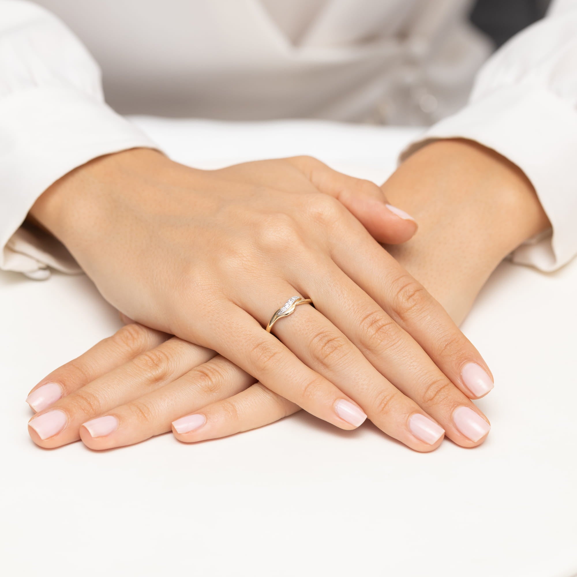 Inel Aur 9K cu Diamante Naturale 0.05 ct