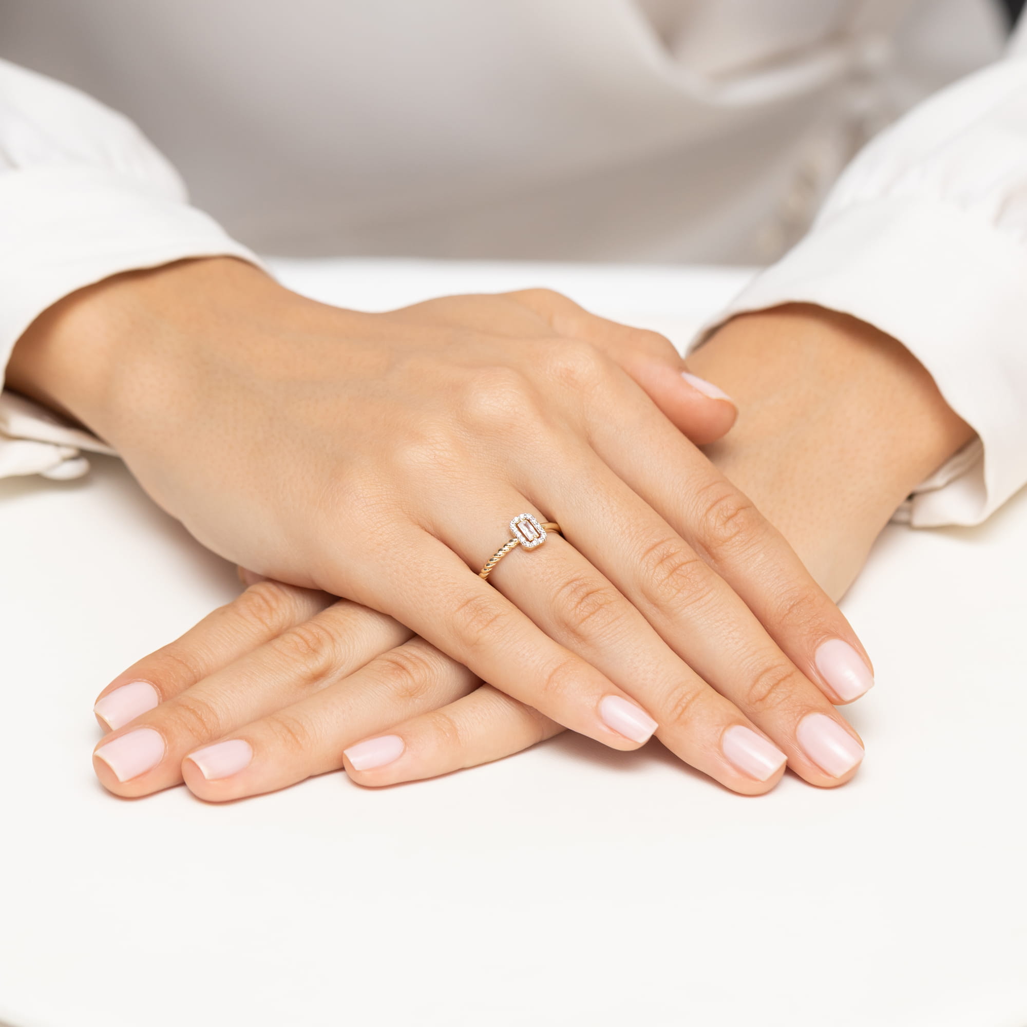 Inel Aur 14K cu Diamant Natural 0.13 ct