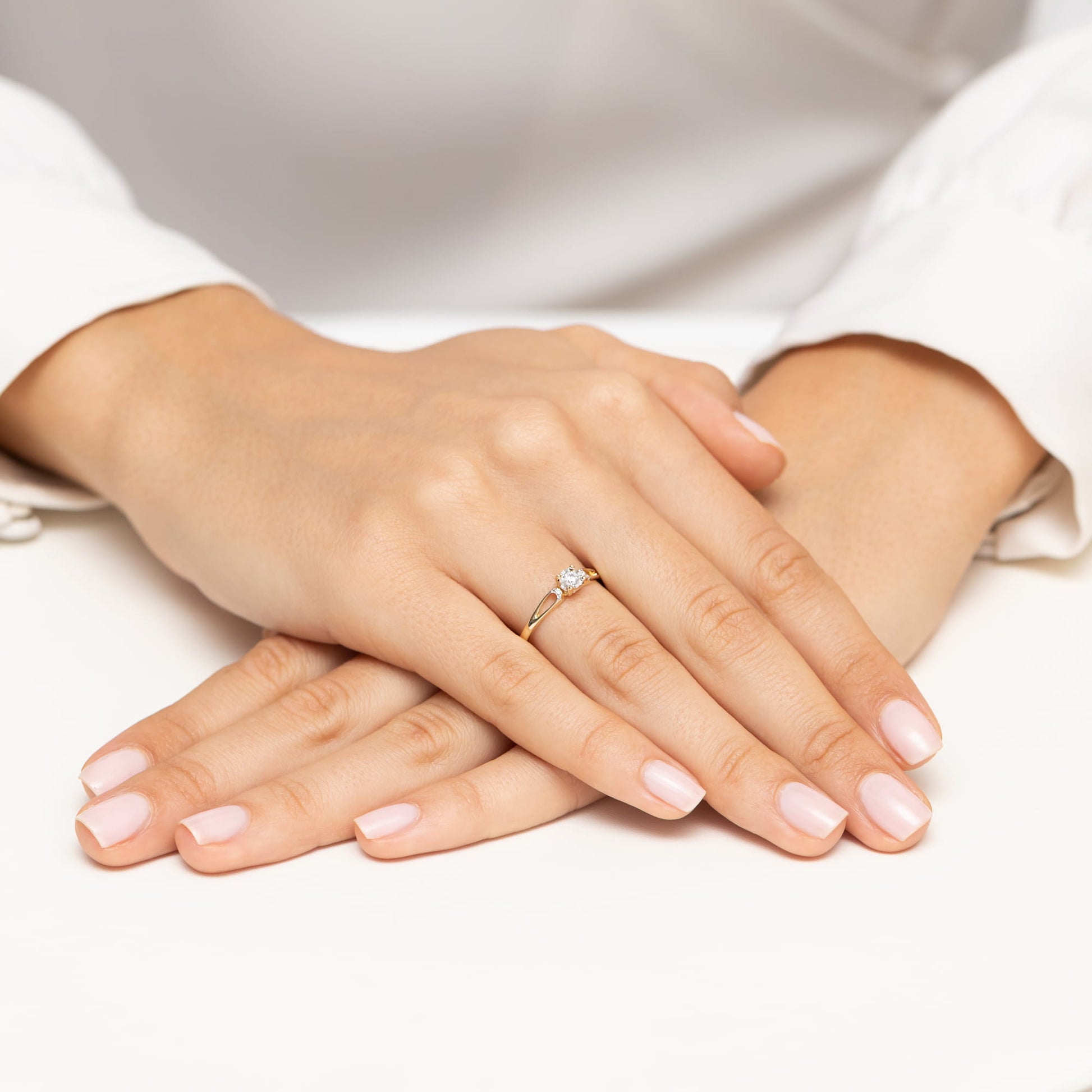 Inel Aur 9K cu Diamante Naturale 0.09 ct