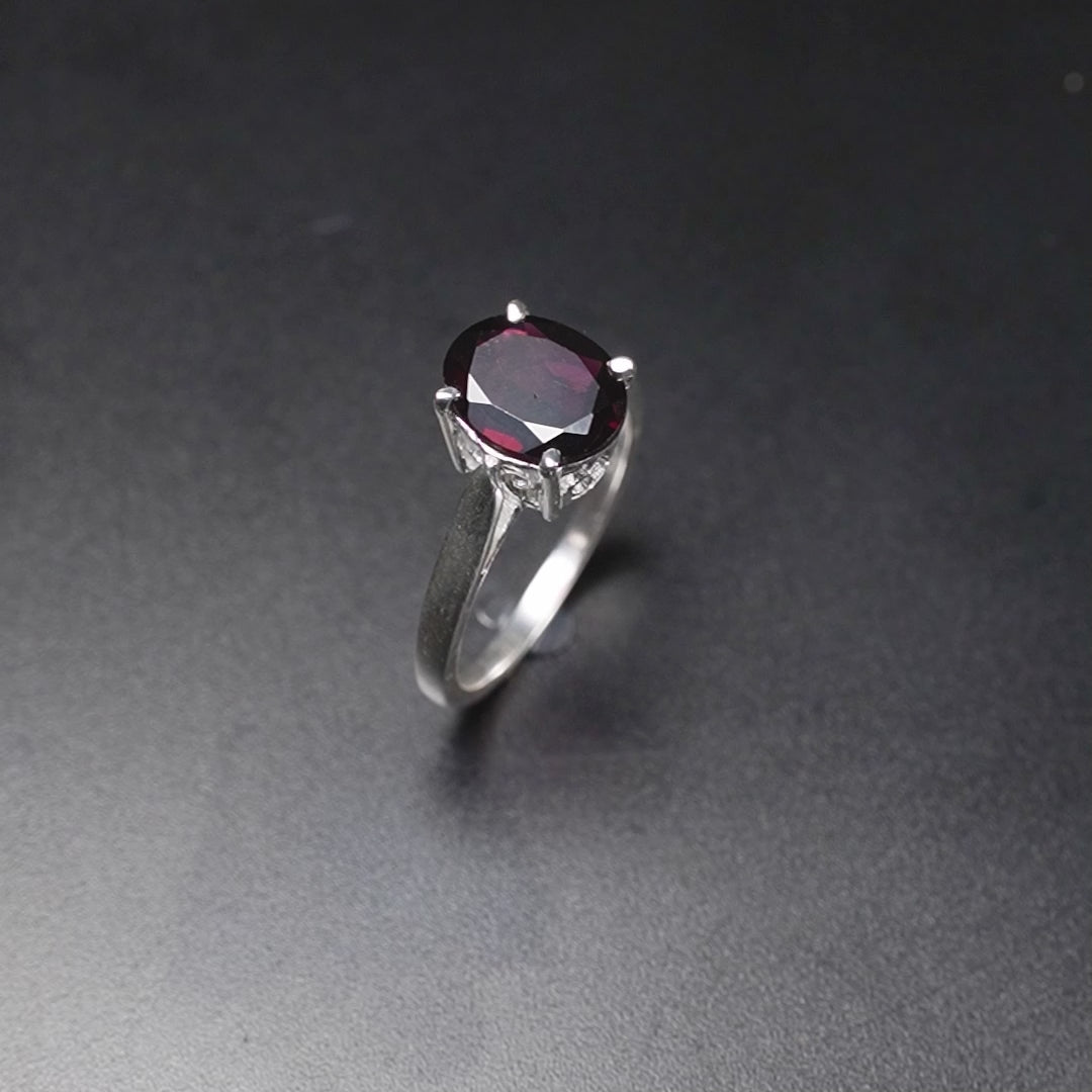 Inel Argint 925 cu Garnet