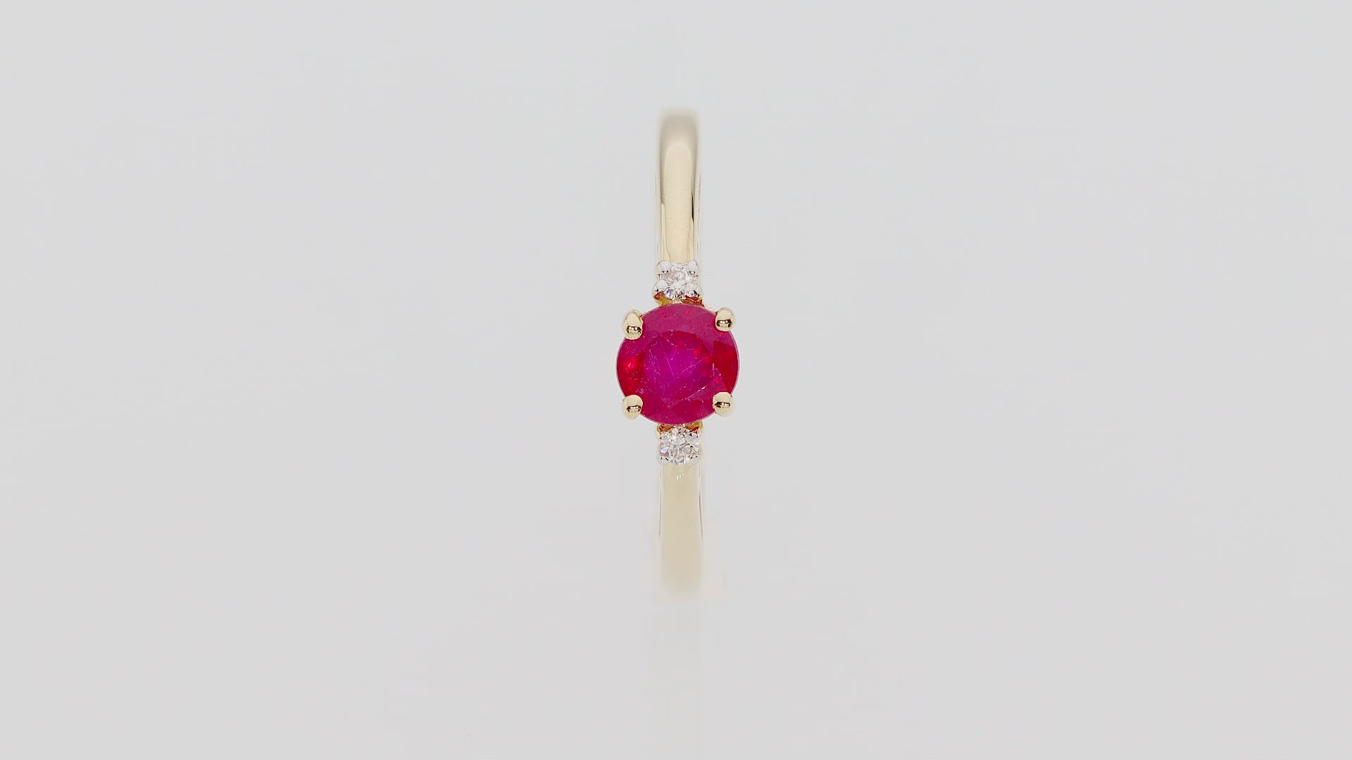 Inel Aur 14K cu Garnet 0.60 ct si Diamante 0.03 ct