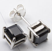 Cercei Argint 925 cu Onix Negru 0.5 cm lungime