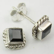 Cercei Argint 925 cu Onix Negru, 0.7 cm lungime