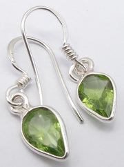 Cercei Argint 925 cu Peridot, 2.8 cm lungime
