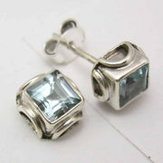Cercei Argint 925 cu Topaz Albastru 0.7 cm lungime