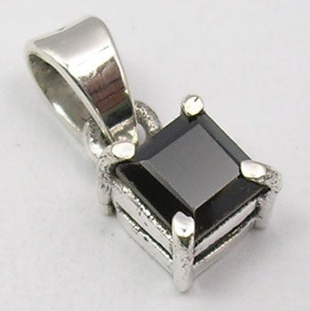 Pandantiv Argint 925 cu Onyx Negru 1.4 cm lungime